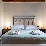 Tiberini Wine Relais Торрита-ди-Сьена