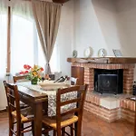 Фермерский дом Tiberini Wine Relais *