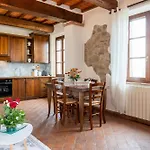 Tiberini Wine Relais Торрита-ди-Сьена
