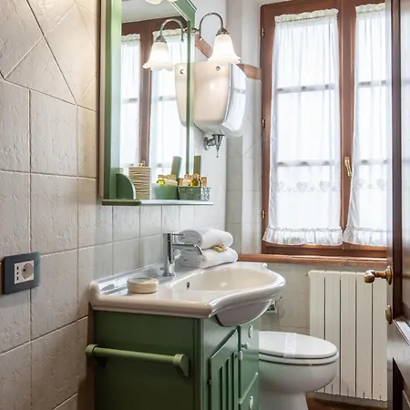 Alojamento de Turismo Rural Tiberini Wine Relais Torrita di Siena